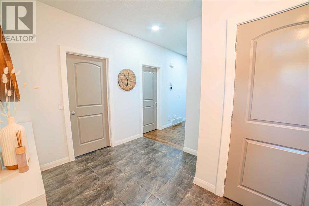Single Family House for Sale in  Silverado Bank Circle SW Silverado Calgary 