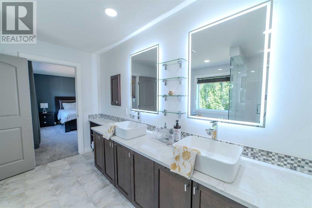 Single Family House for Sale in  Silverado Bank Circle SW Silverado Calgary 
