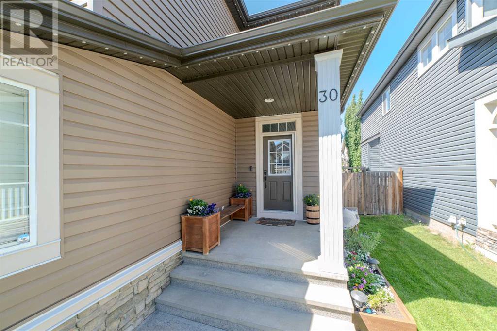 Single Family House for Sale in  Silverado Bank Circle SW Silverado Calgary 
