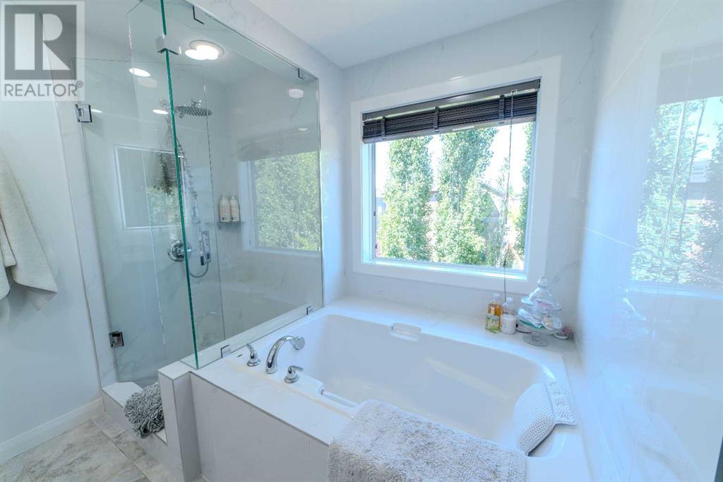 Single Family House for Sale in  Silverado Bank Circle SW Silverado Calgary 