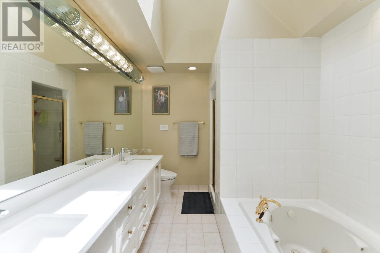 7680 CHEVIOT Place, Richmond