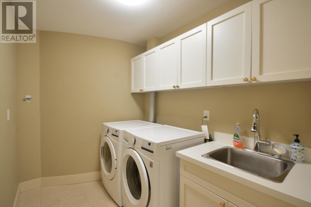 7680 CHEVIOT Place, Richmond