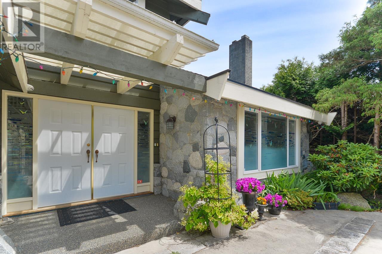 7680 CHEVIOT Place, Richmond