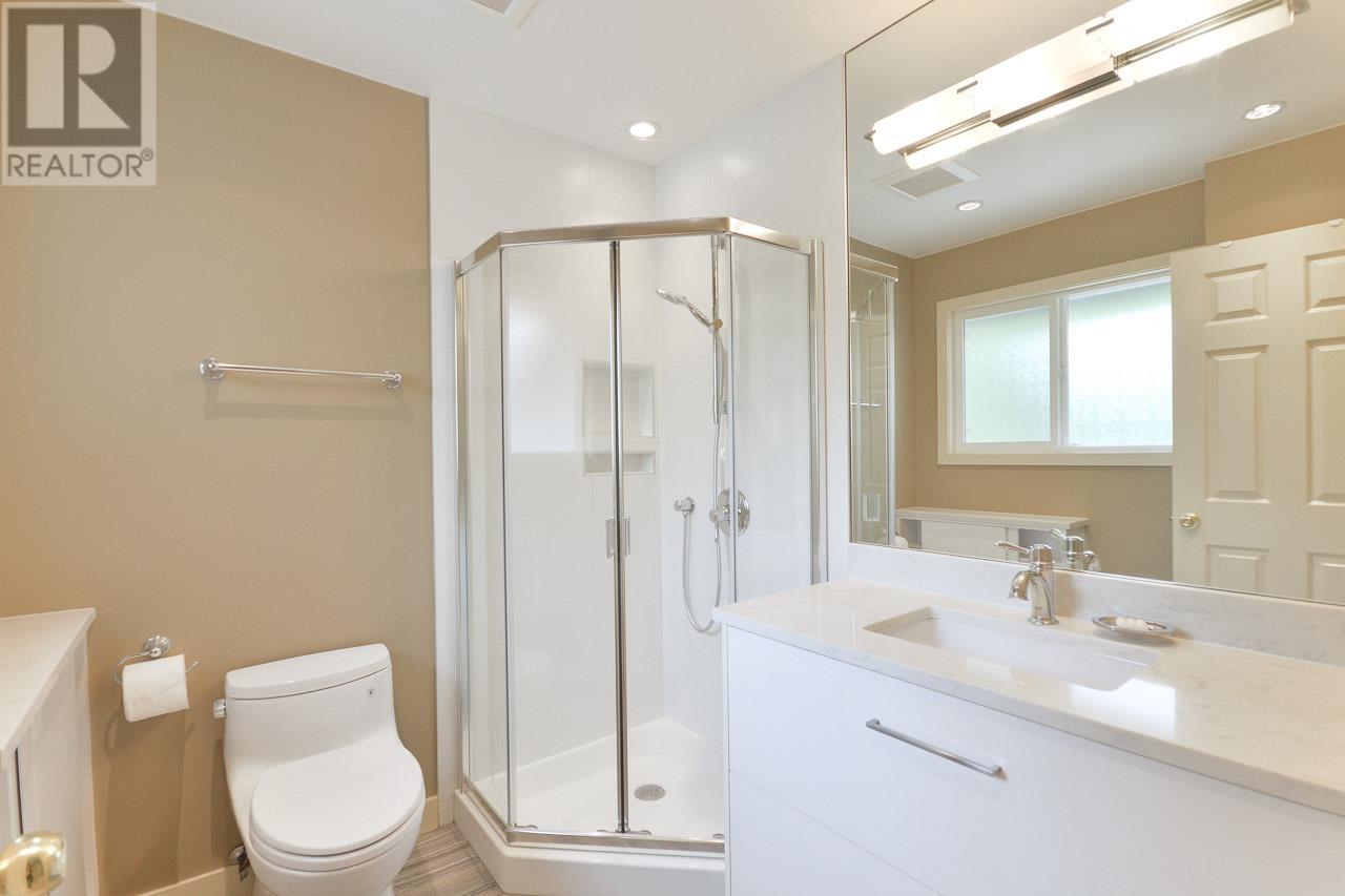 7680 CHEVIOT Place, Richmond