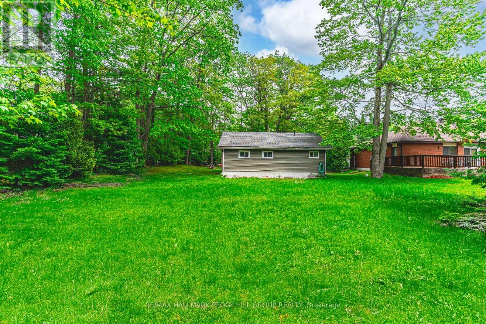 Photo 1 of 12 Doan Avenue, Tiny ON