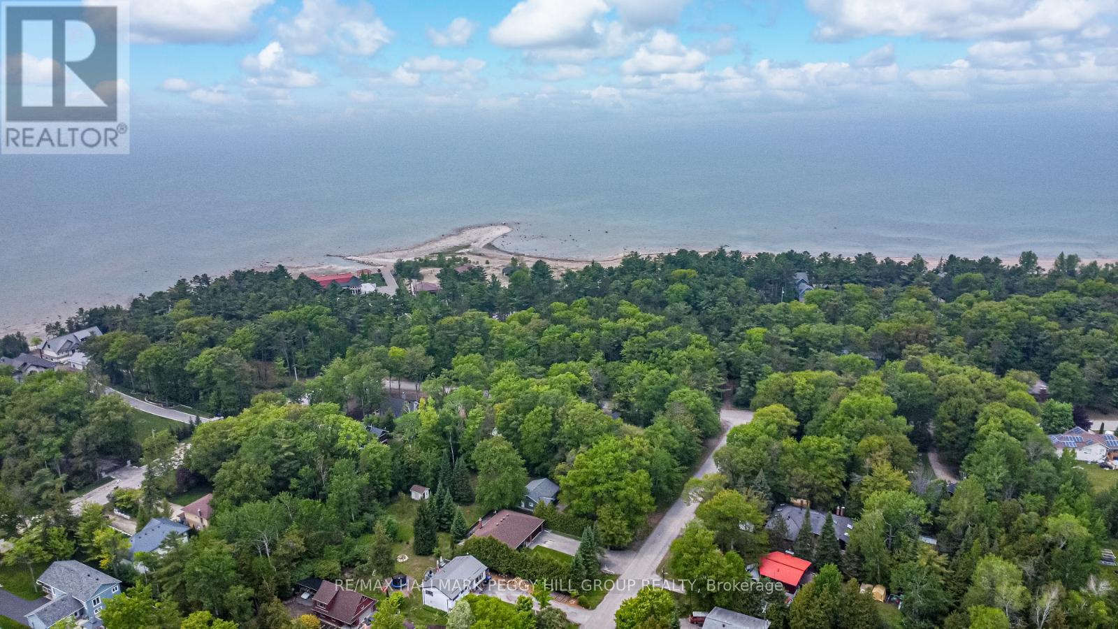 Photo 8 of 12 Doan Avenue, Tiny ON