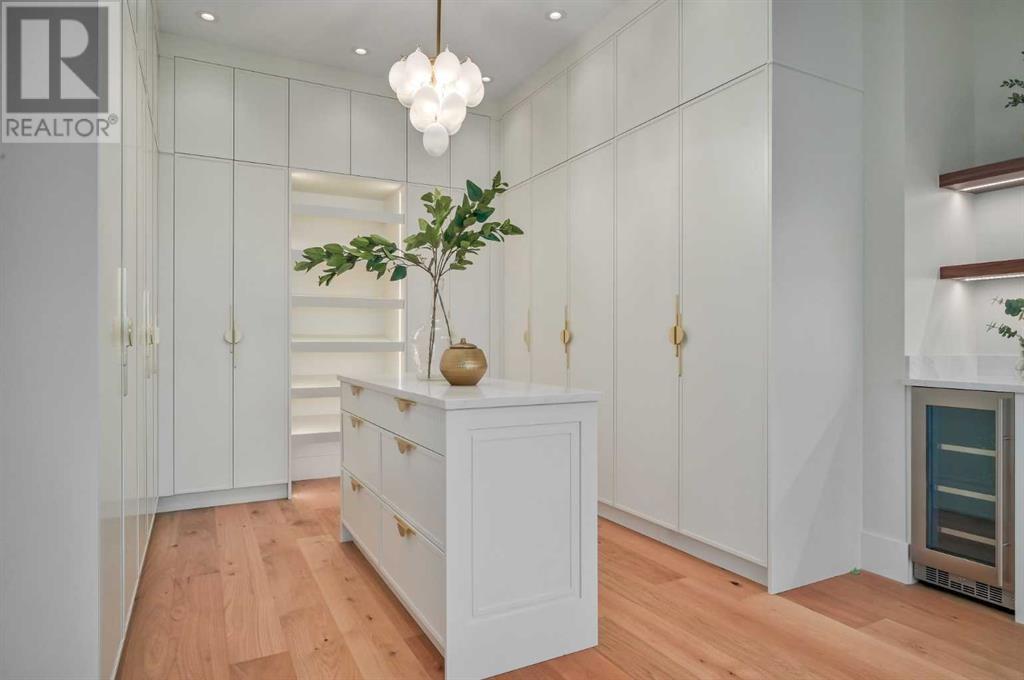 Single Family House for Sale in   Avenue SW Altadore Calgary 
