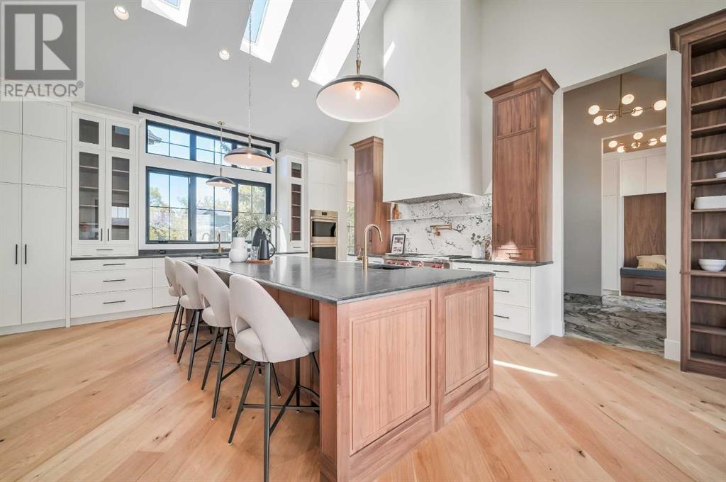 Single Family House for Sale in   Avenue SW Altadore Calgary 