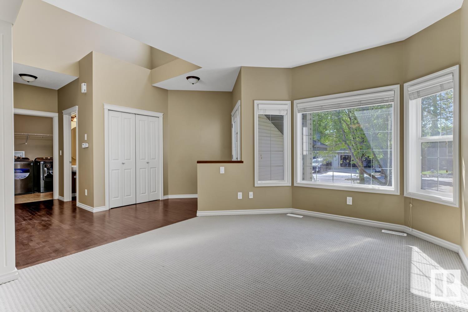 Photo 15 of 3105 Tredger Pl Nw, Edmonton AB