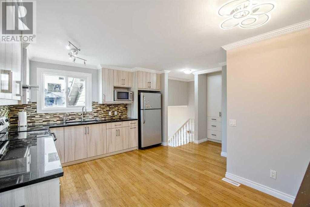 Single Family House 3 Level for Sale in   Avenue NE Whitehorn Calgary 