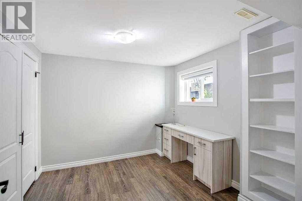 Single Family House 3 Level for Sale in   Avenue NE Whitehorn Calgary 