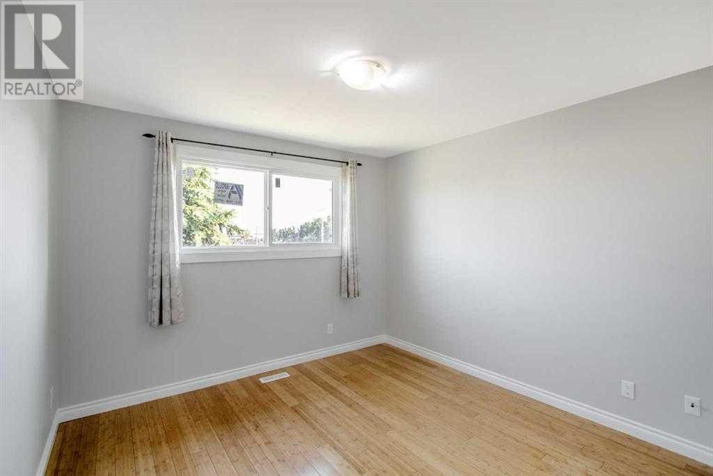 Single Family House 3 Level for Sale in   Avenue NE Whitehorn Calgary 