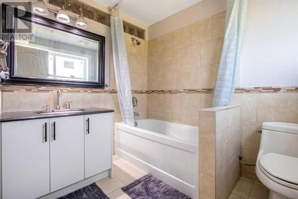 Single Family House 3 Level for Sale in   Avenue NE Whitehorn Calgary 