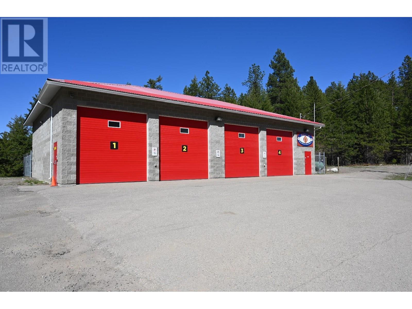  7100 Dunwaters Road, Kelowna