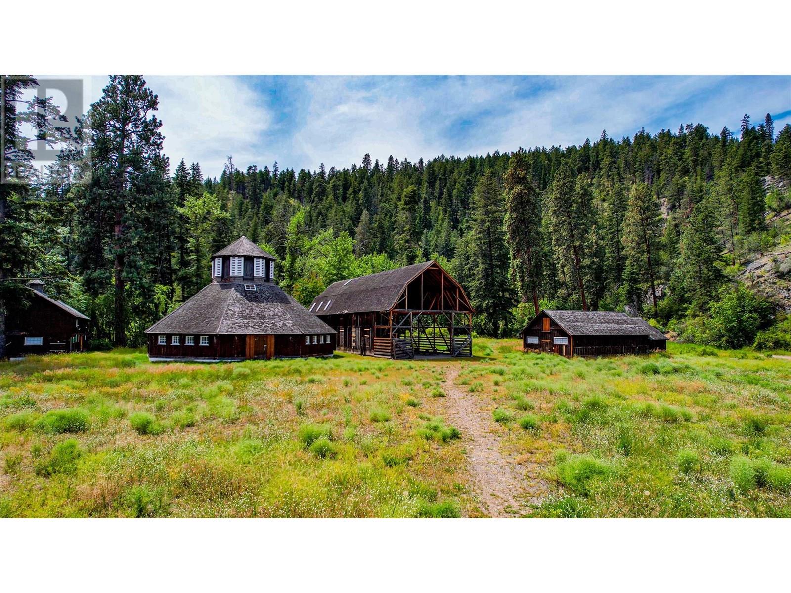  7100 Dunwaters Road, Kelowna