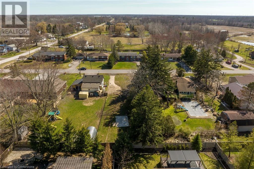 Photo 7 of 815 Foss Road, Fenwick ON