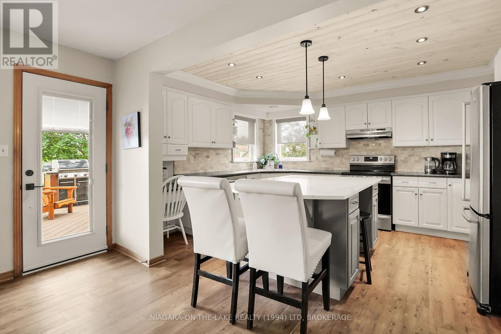 Photo 23 of 445 Queenston Road, Niagaraonthelake ON