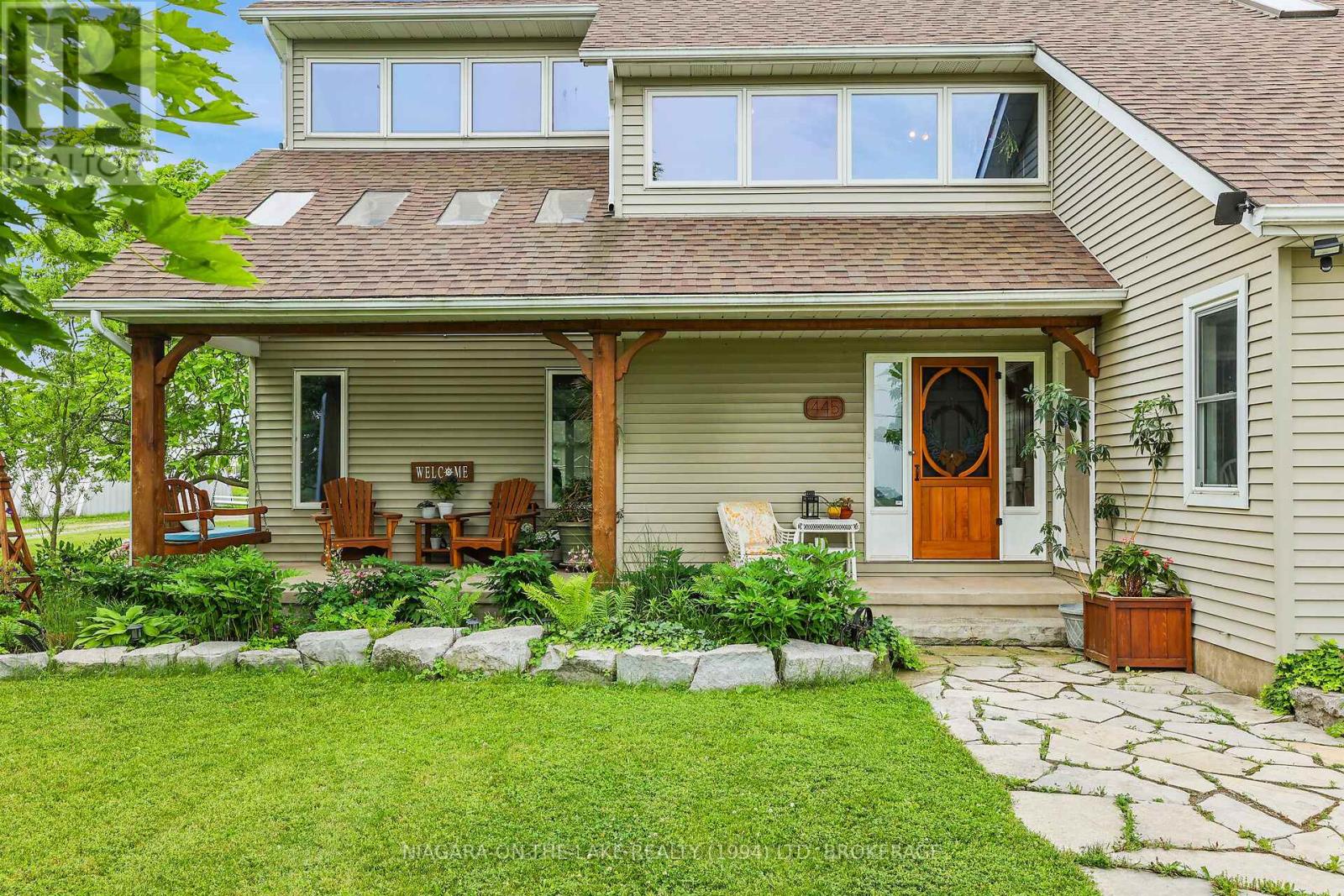 Photo 1 of 445 Queenston Road, Niagaraonthelake ON