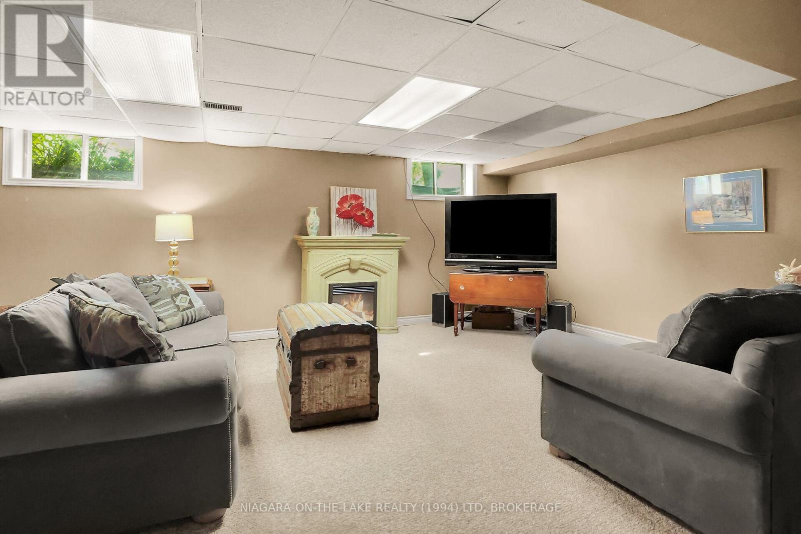 Photo 39 of 445 Queenston Road, Niagaraonthelake ON