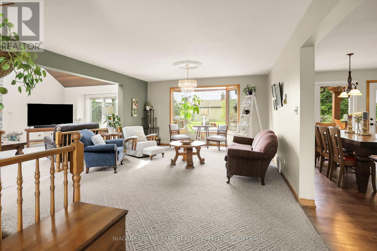 Photo 11 of 445 Queenston Road, Niagaraonthelake ON
