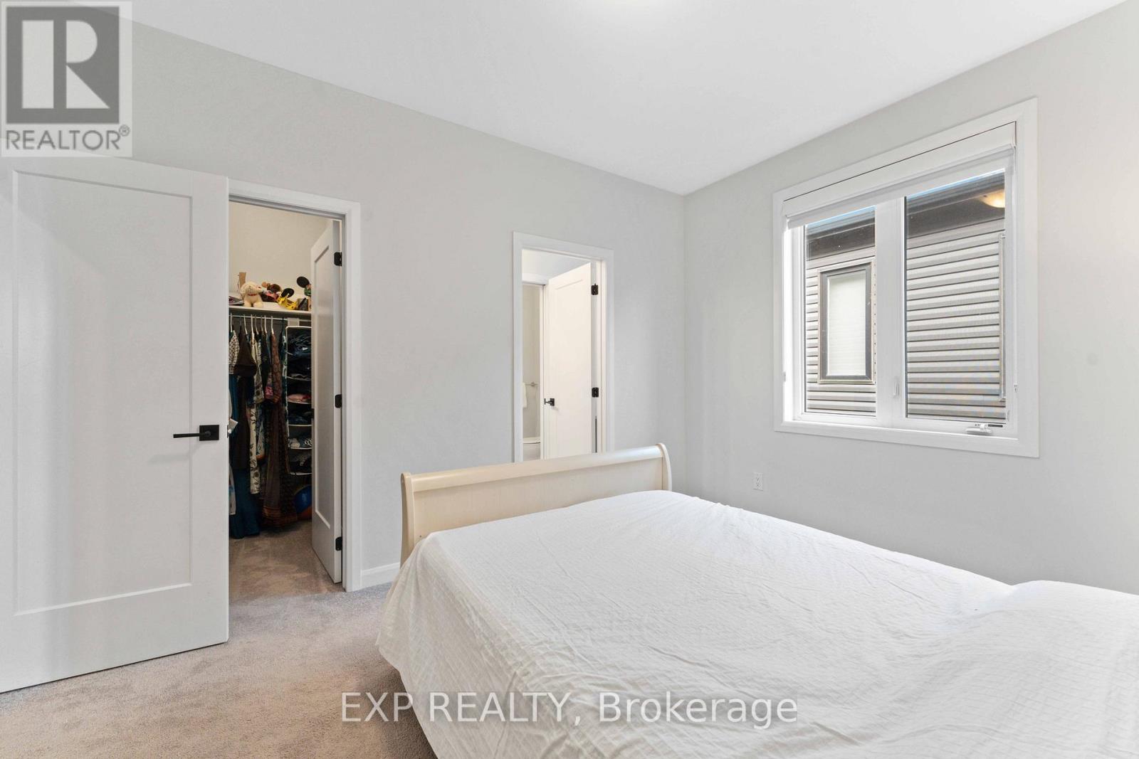 Photo 19 of 700 Coast Circle, Ottawa ON
