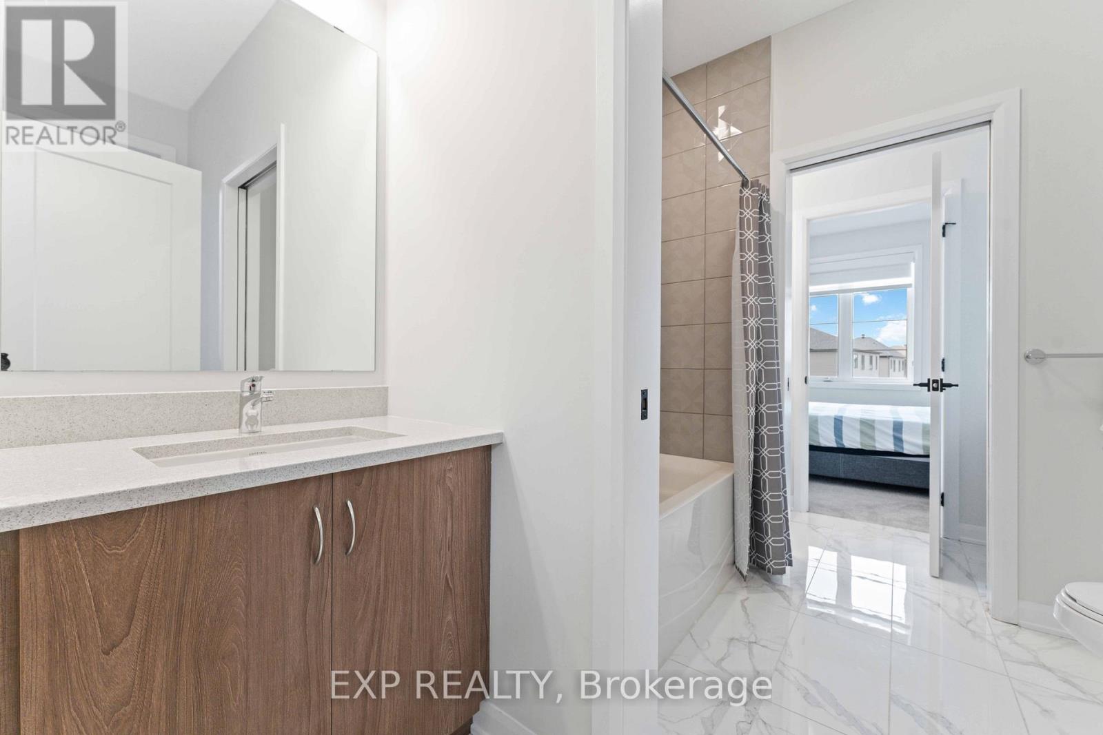 Photo 21 of 700 Coast Circle, Ottawa ON