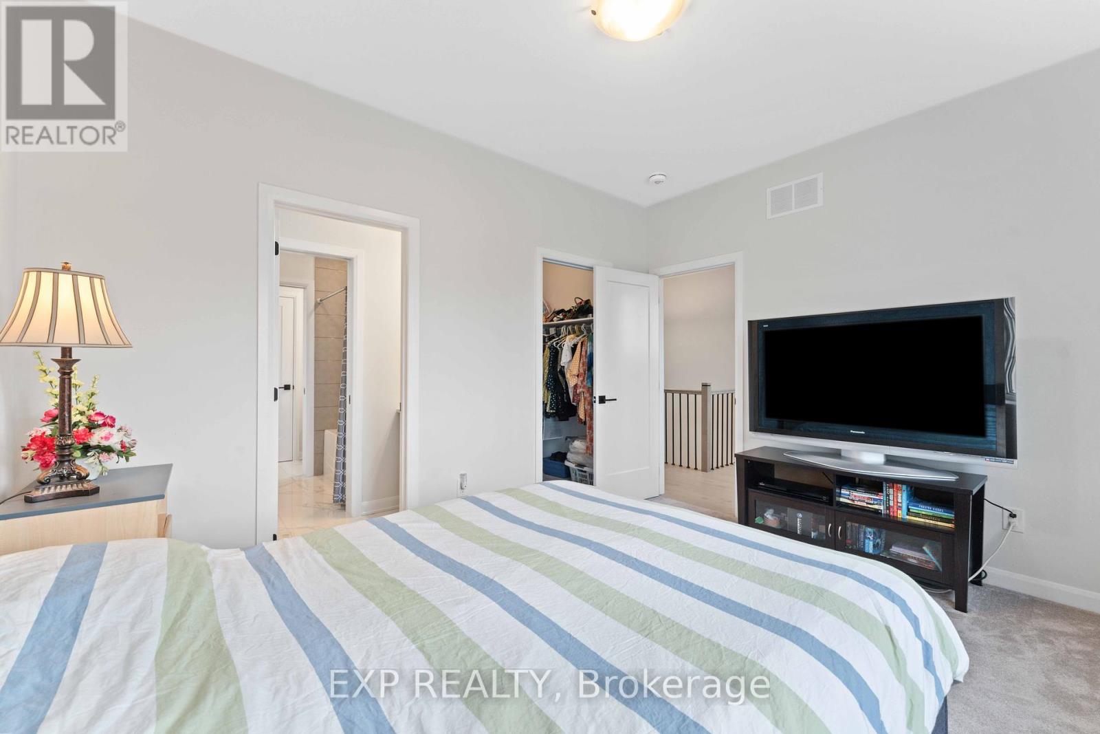 Photo 24 of 700 Coast Circle, Ottawa ON