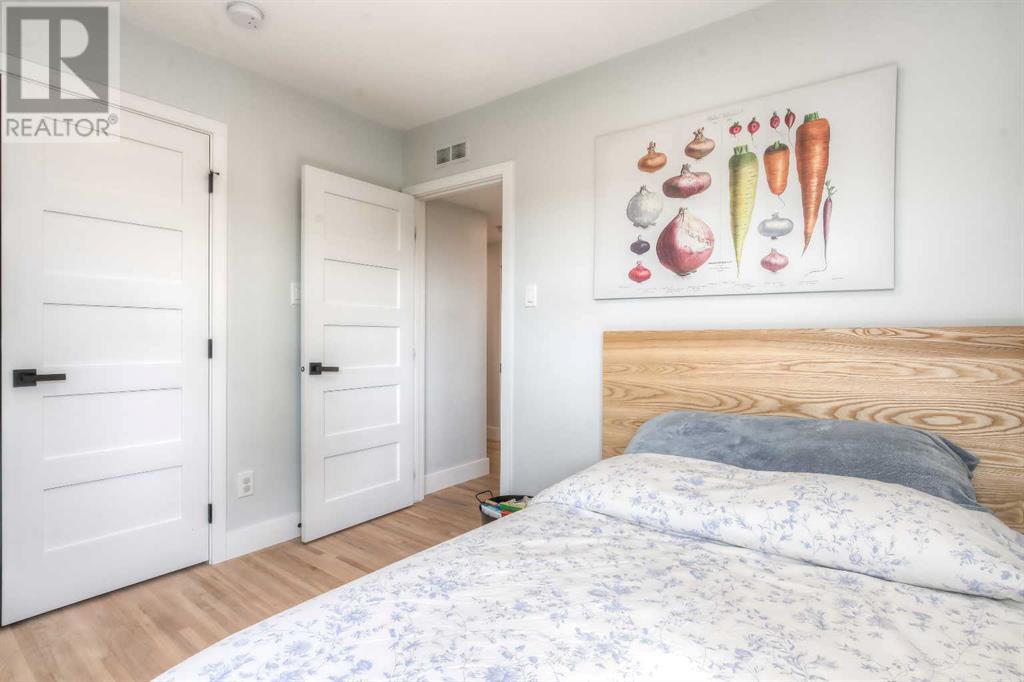Single Family House Bungalow for Sale in  Rupert Road NE Renfrew Calgary 