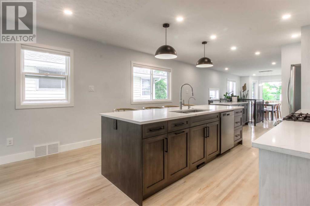 Single Family House Bungalow for Sale in  Rupert Road NE Renfrew Calgary 