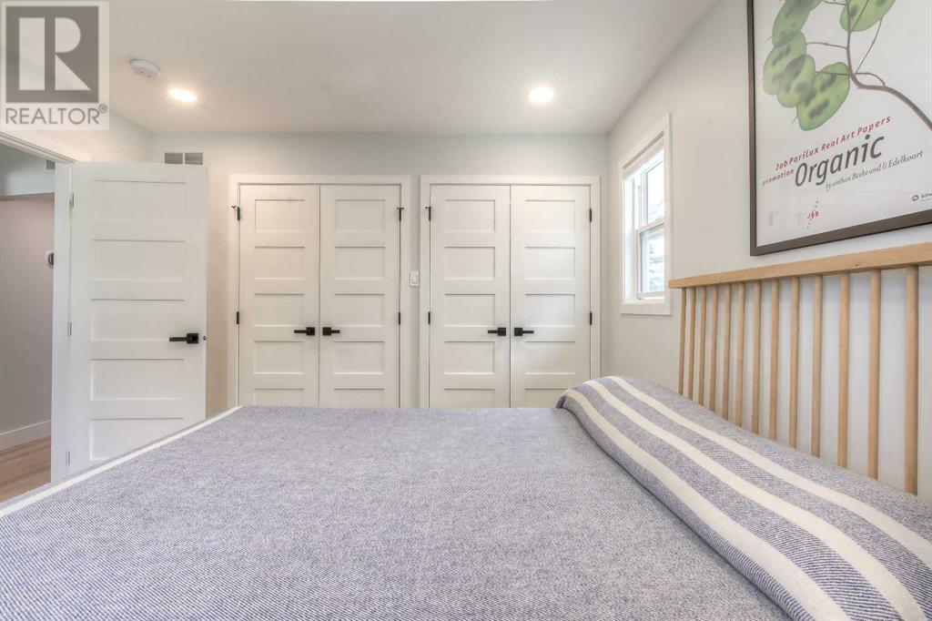 Single Family House Bungalow for Sale in  Rupert Road NE Renfrew Calgary 
