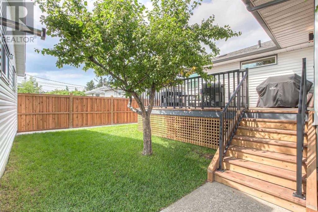 Single Family House Bungalow for Sale in  Rupert Road NE Renfrew Calgary 