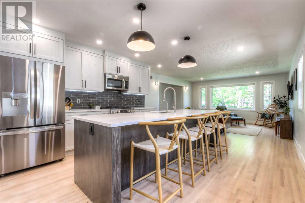 Single Family House Bungalow for Sale in  Rupert Road NE Renfrew Calgary 