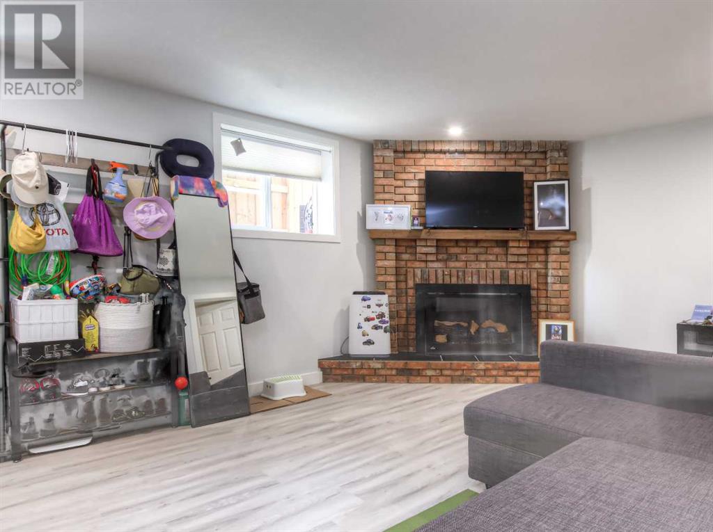 Single Family House Bungalow for Sale in  Rupert Road NE Renfrew Calgary 
