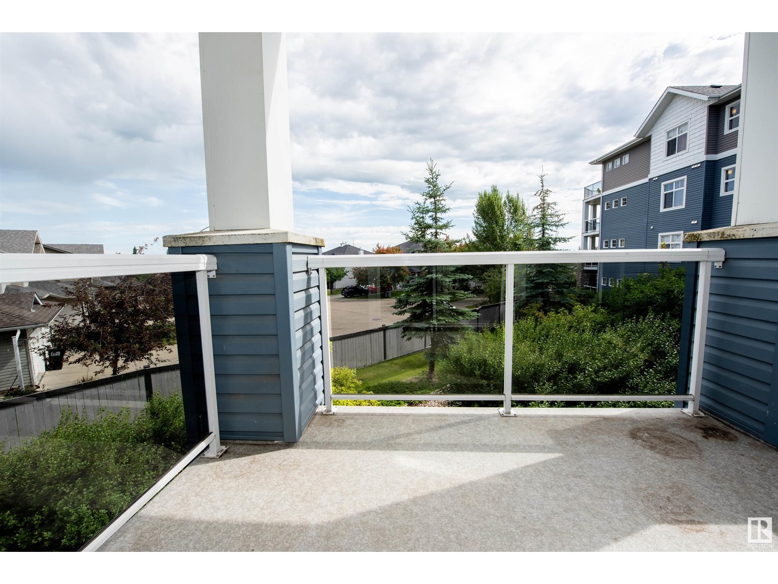 Photo 14 of 209 16035 132 St Nw, Edmonton AB