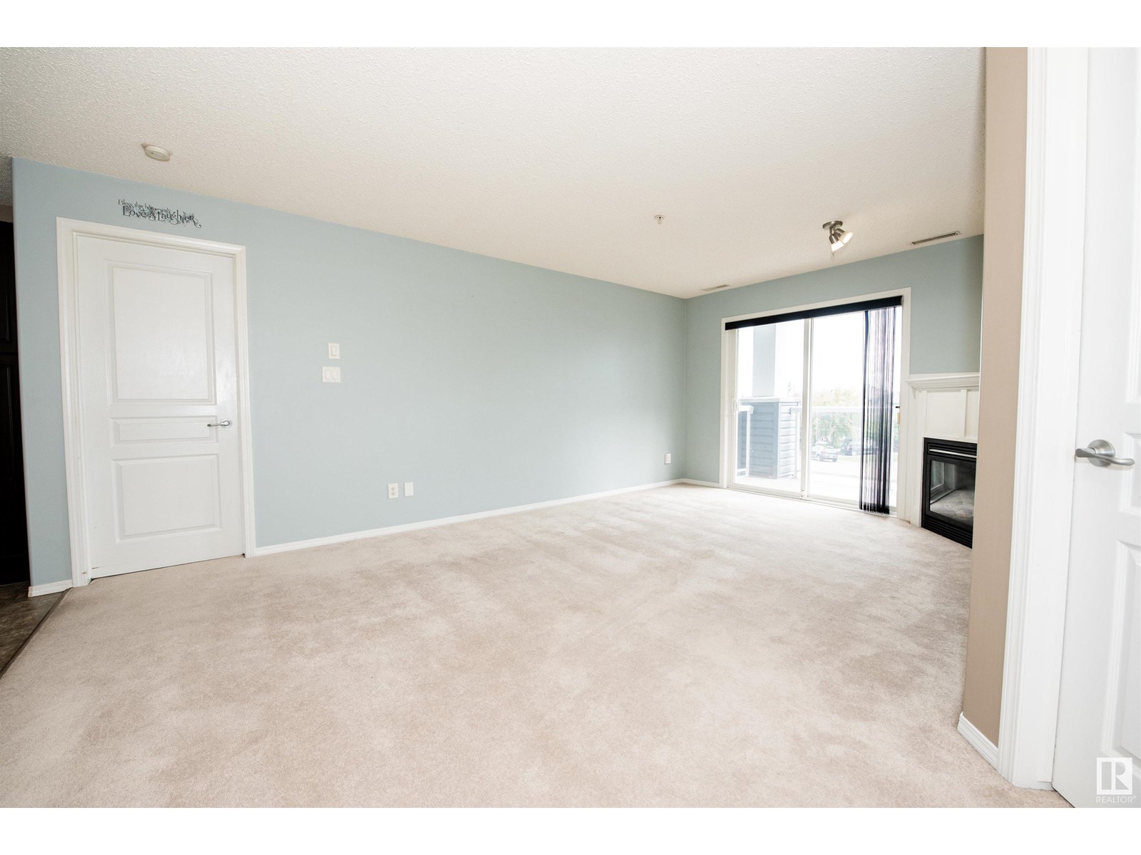 Photo 19 of 209 16035 132 St Nw, Edmonton AB