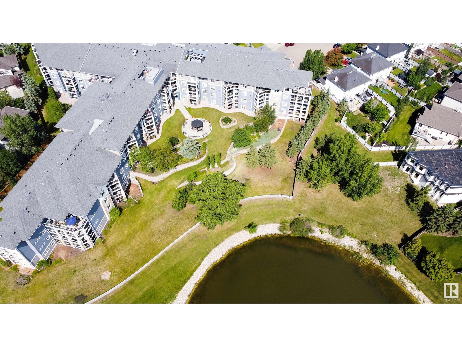 Photo 37 of 209 16035 132 St Nw, Edmonton AB