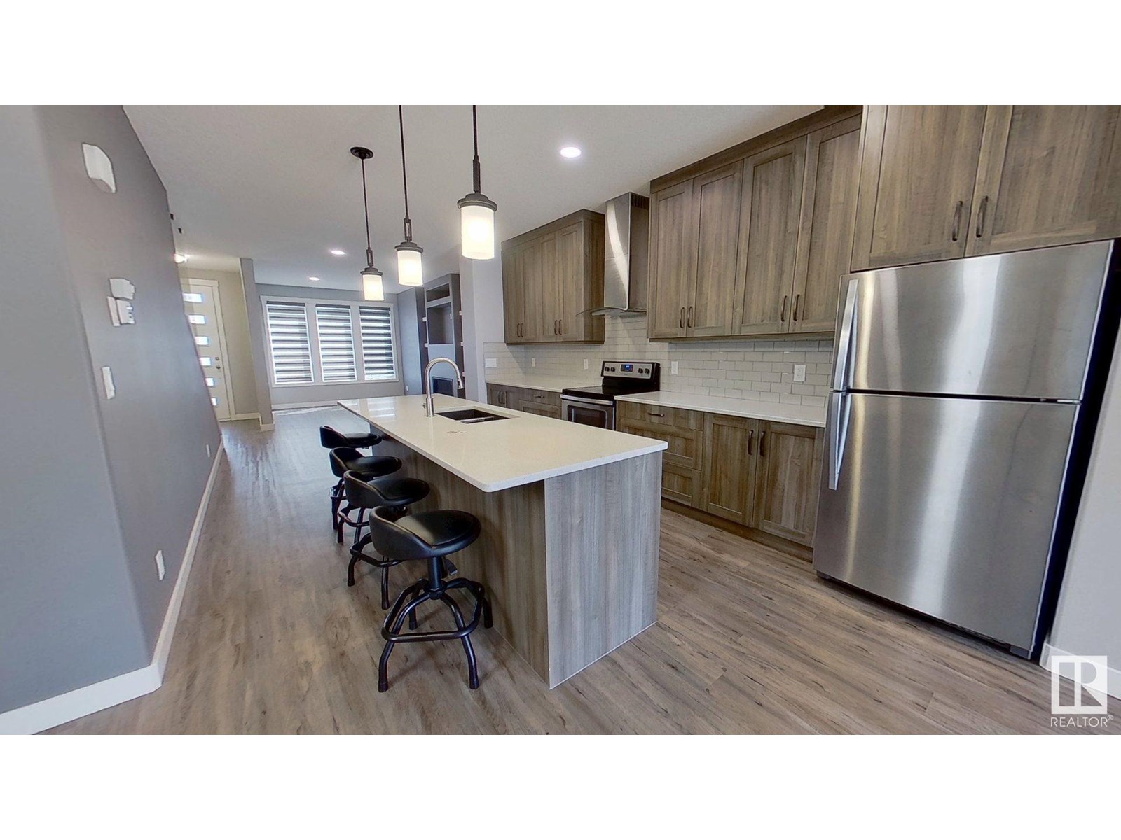 Photo 7 of 8540 89 St Nw, Edmonton AB