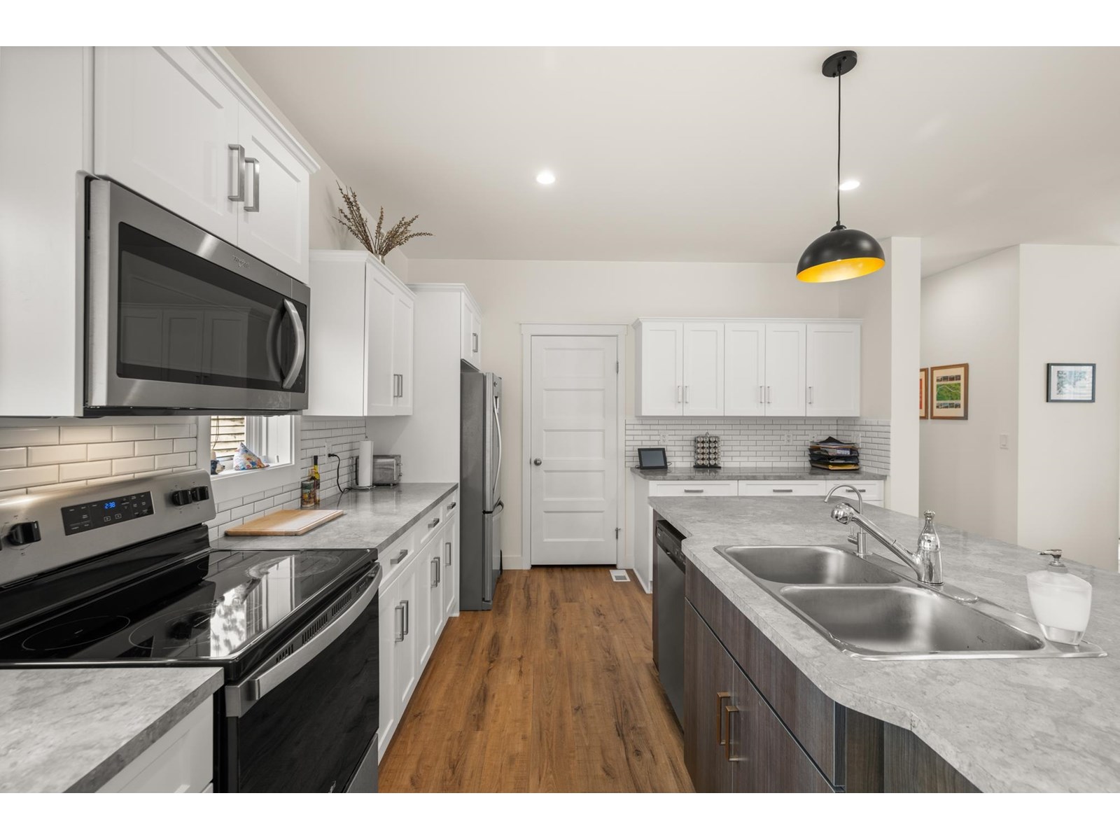 Photo 9 of 2690 224 Street, Langley BC