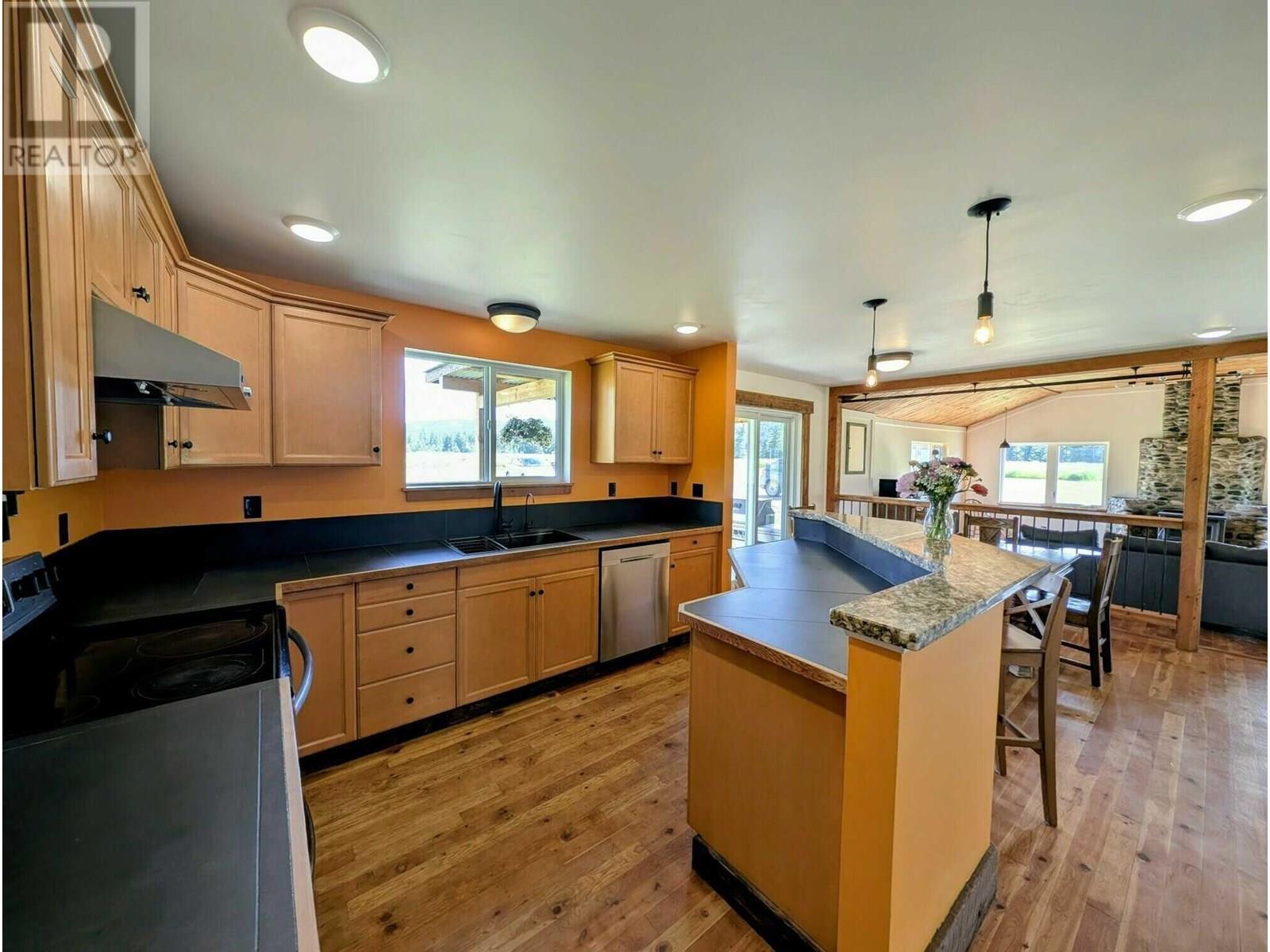 9811 MARGUERITE FERRY WEST NO 2 ROAD, Quesnel
