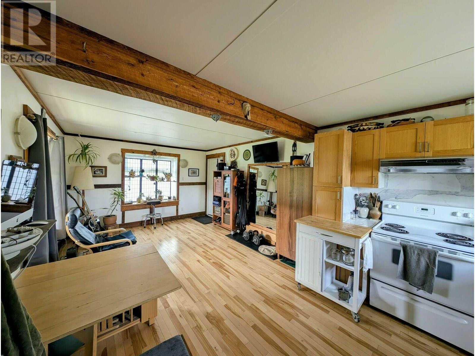 9811 MARGUERITE FERRY WEST NO 2 ROAD, Quesnel