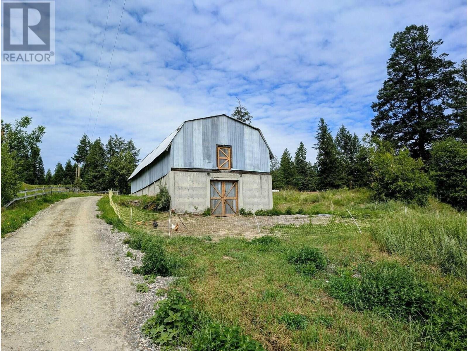 9811 MARGUERITE FERRY WEST NO 2 ROAD, Quesnel
