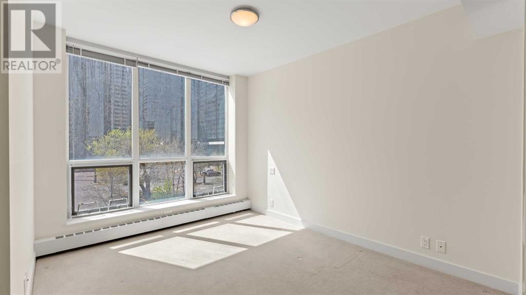 Single Family House for Sale in   Riverfront Avenue SW Chinatown Calgary 