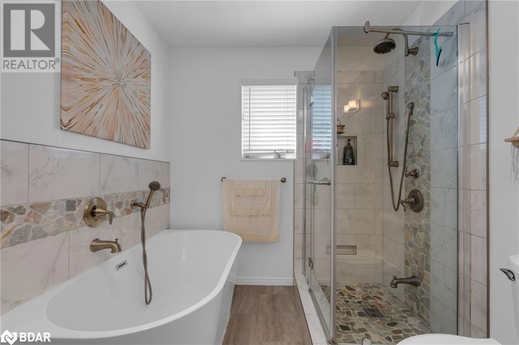 Photo 13 of 175 Segwun Boulevard, Gravenhurst ON