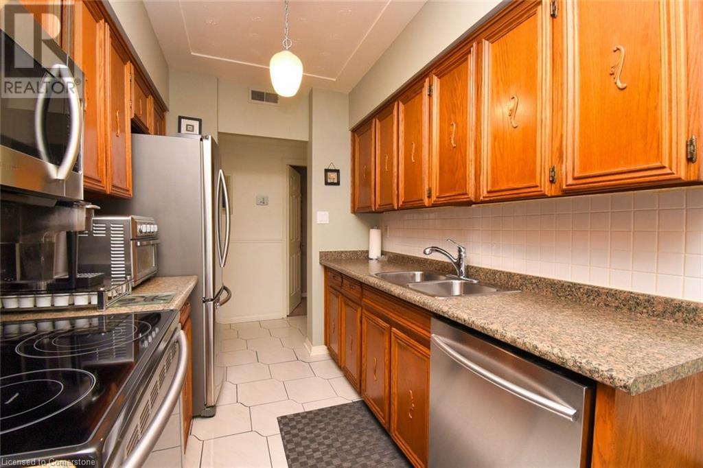 Photo 15 of 40 Harrisford Street Unit 108, Hamilton ON