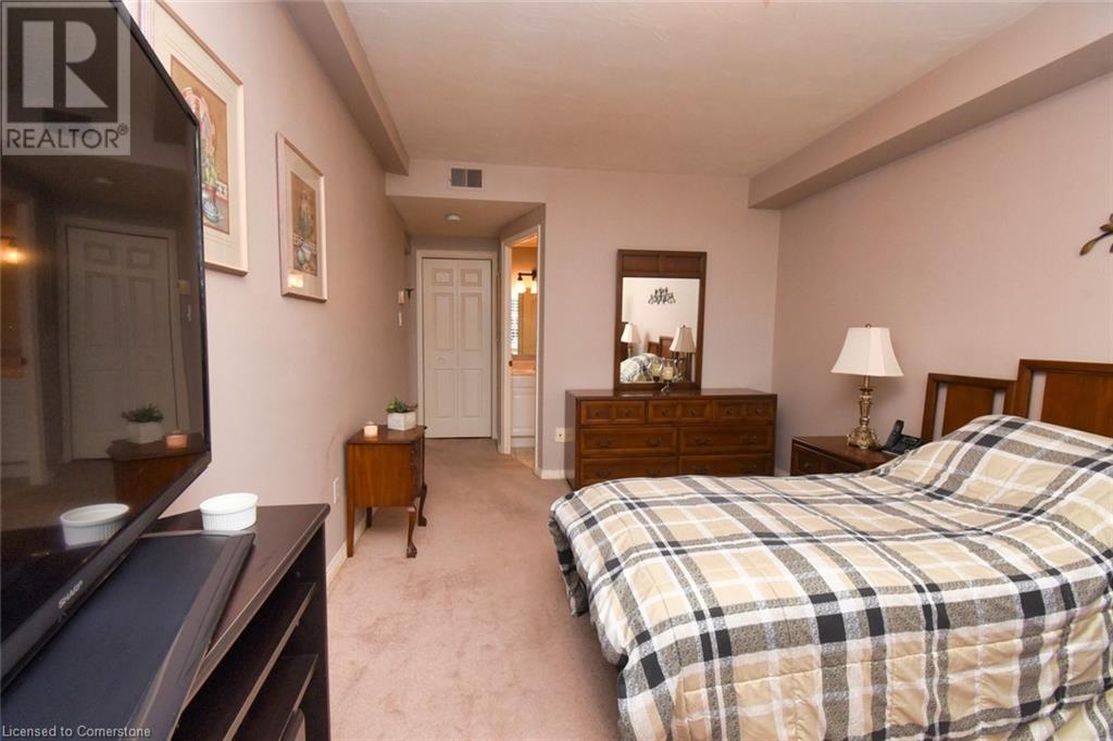 Photo 19 of 40 Harrisford Street Unit 108, Hamilton ON