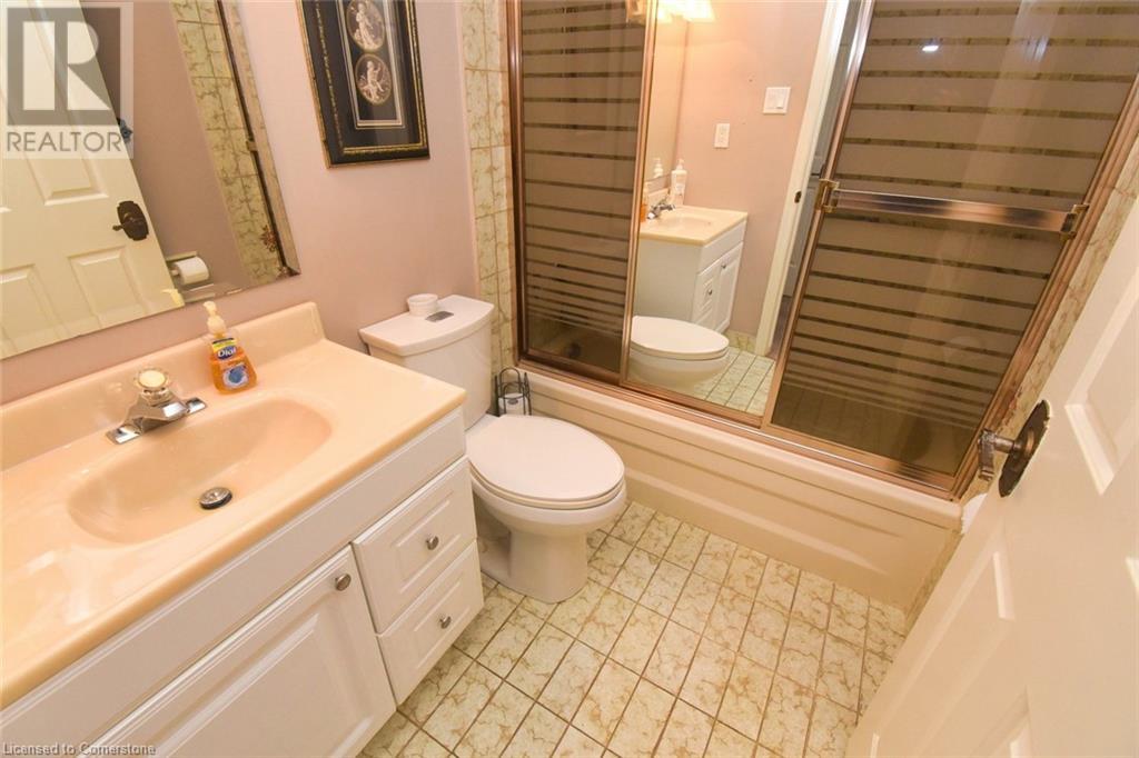 Photo 22 of 40 Harrisford Street Unit 108, Hamilton ON
