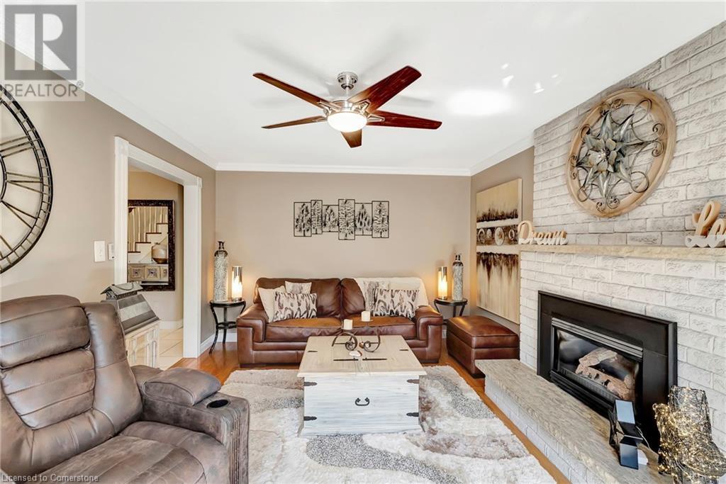 Photo 11 of 2325 Duncaster Drive, Burlington ON