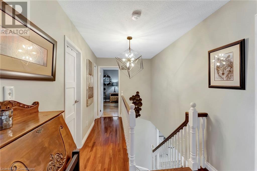 Photo 15 of 2325 Duncaster Drive, Burlington ON