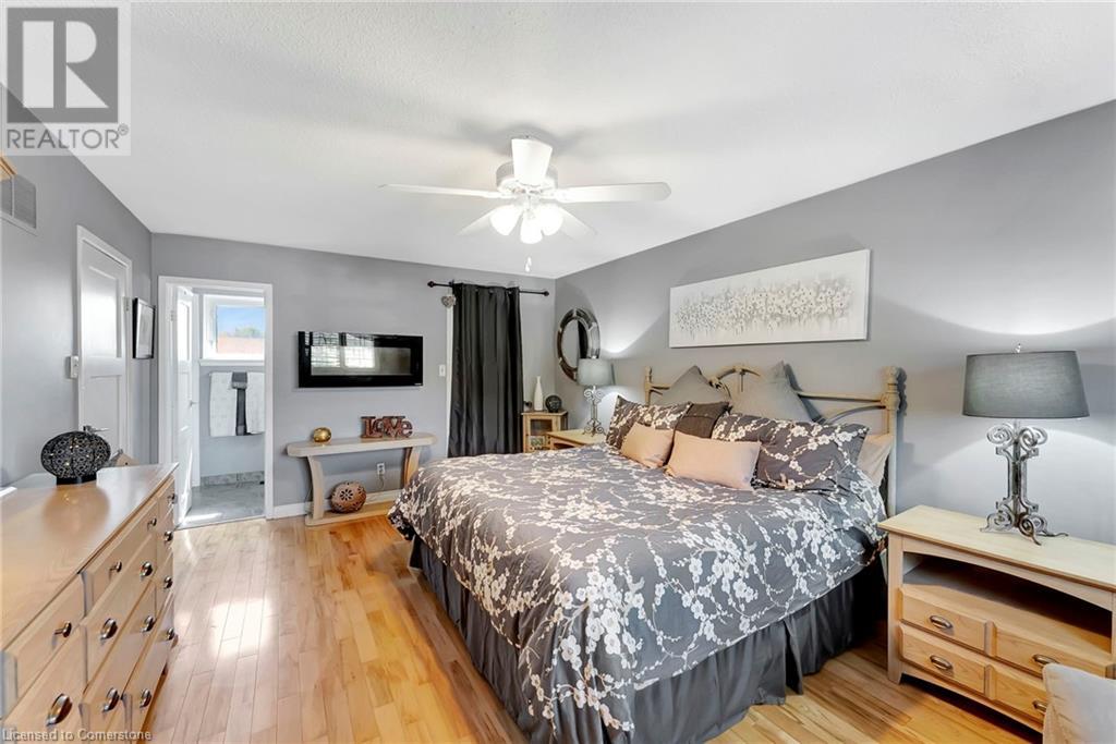 Photo 16 of 2325 Duncaster Drive, Burlington ON