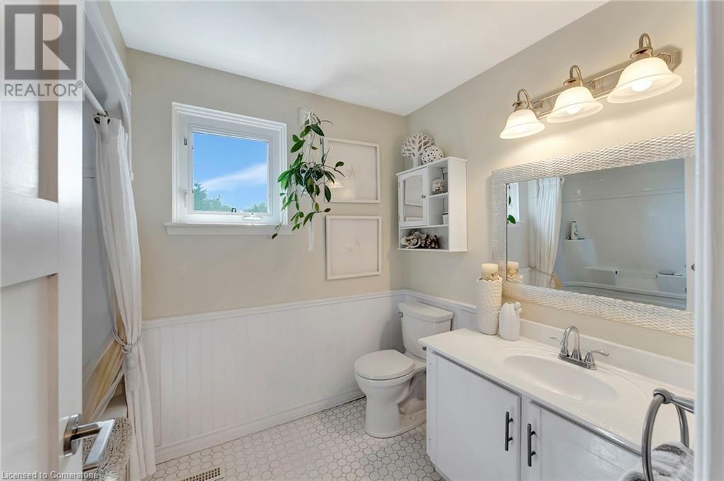 Photo 22 of 2325 Duncaster Drive, Burlington ON